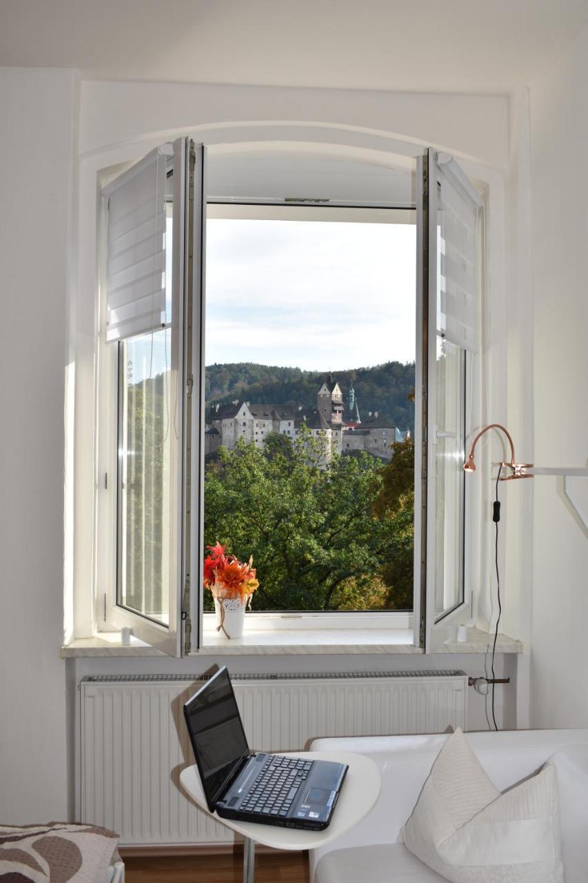 Pension Vila Hana Loket Exteriér fotografie