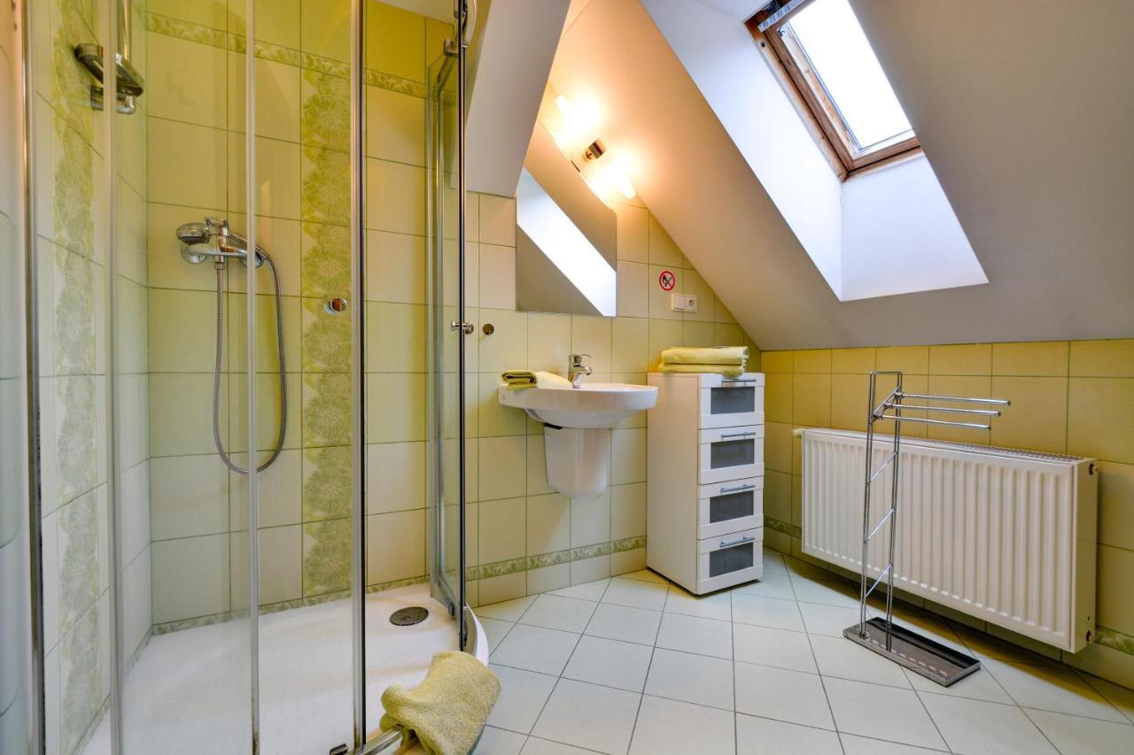 Pension Vila Hana Loket Exteriér fotografie